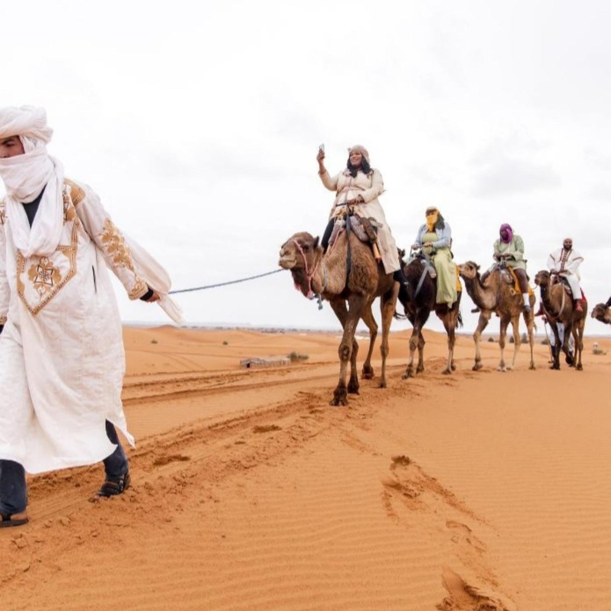 Luxury tent Erg Chebbi Romantic Desert Camp *