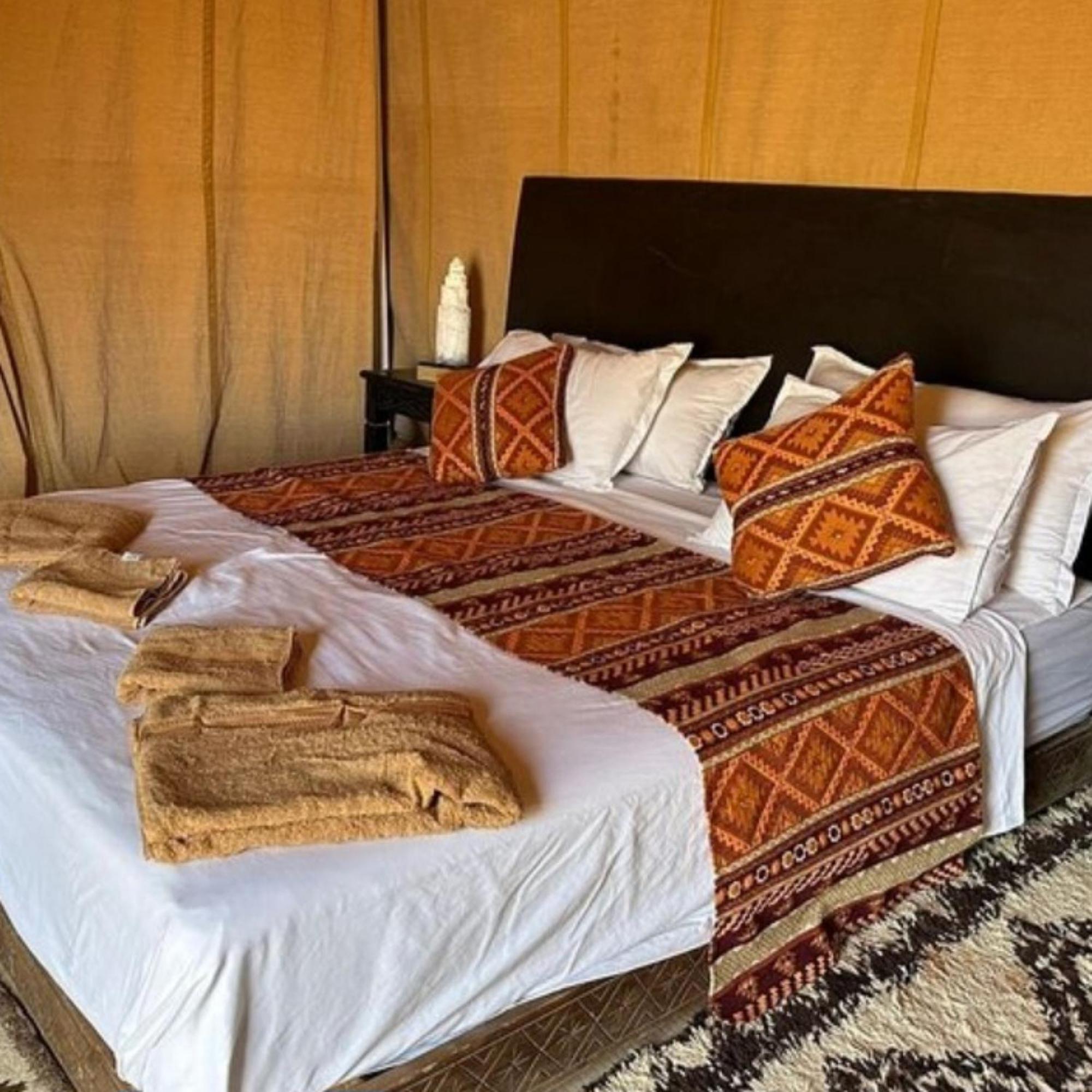 Erg Chebbi Romantic Desert Camp 5*