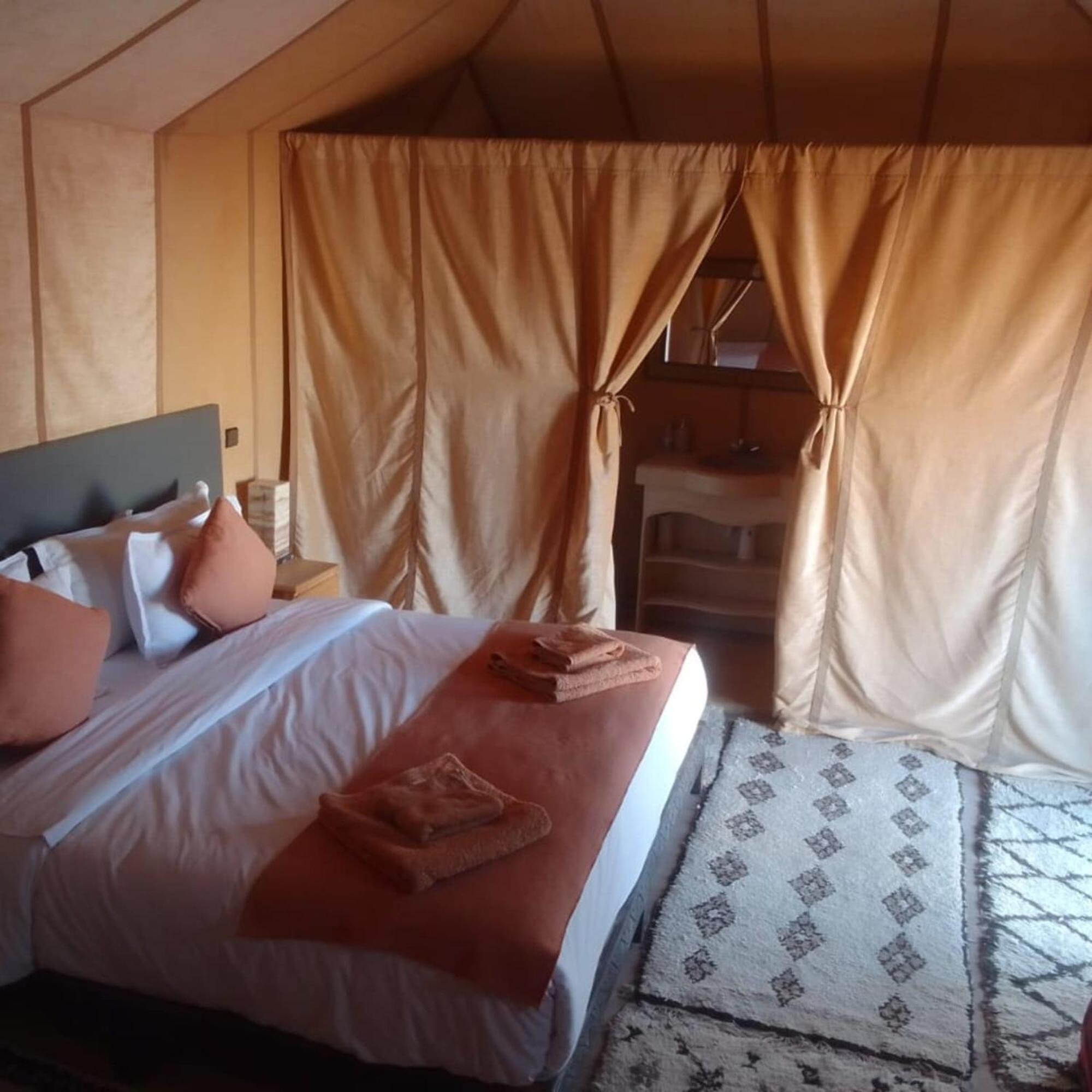 Erg Chebbi Romantic Desert Camp * Merzouga